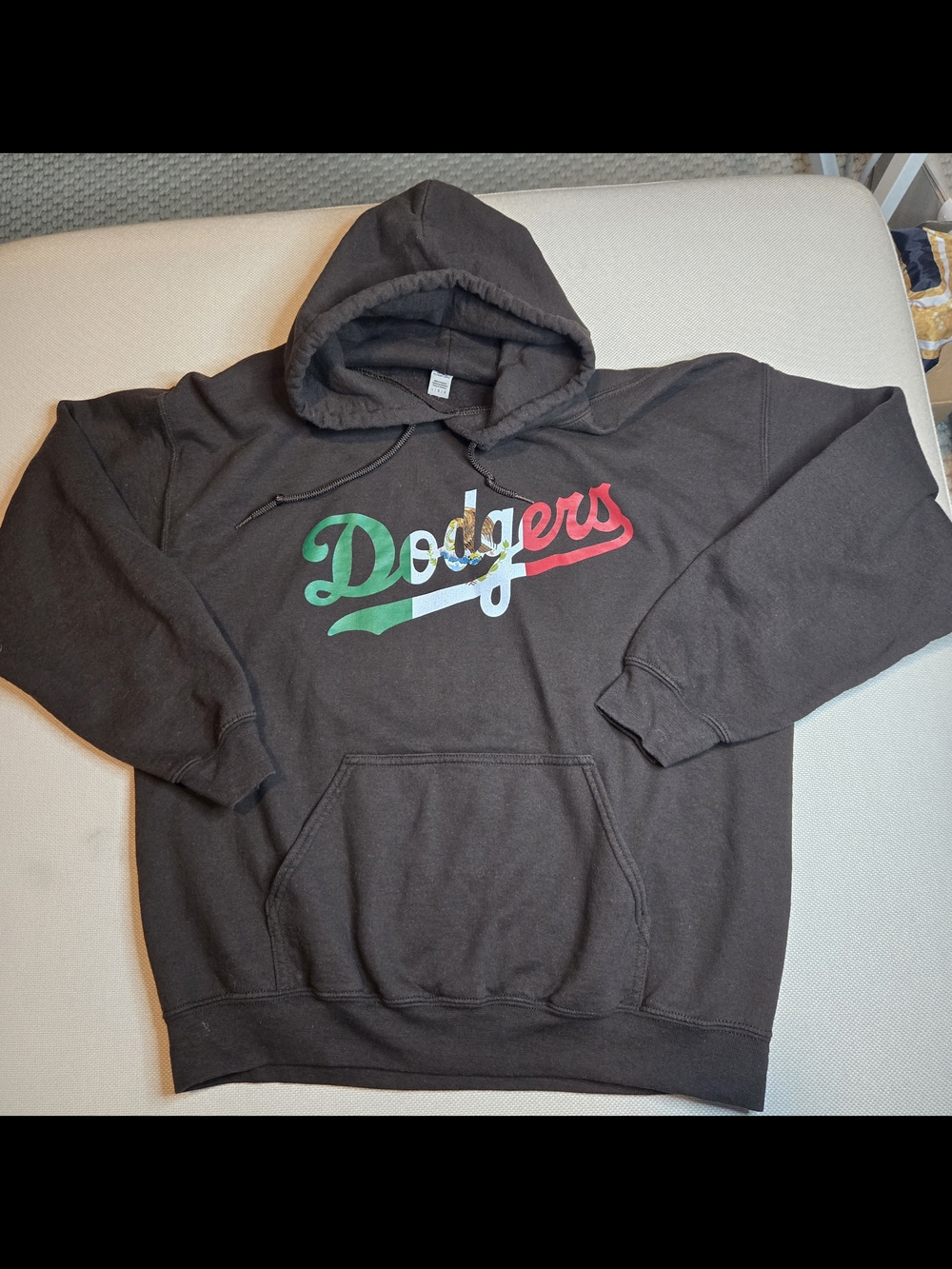 Los Angeles Dodgers Brown Hoodie with Mexican Flag Logo Large Baseball LA